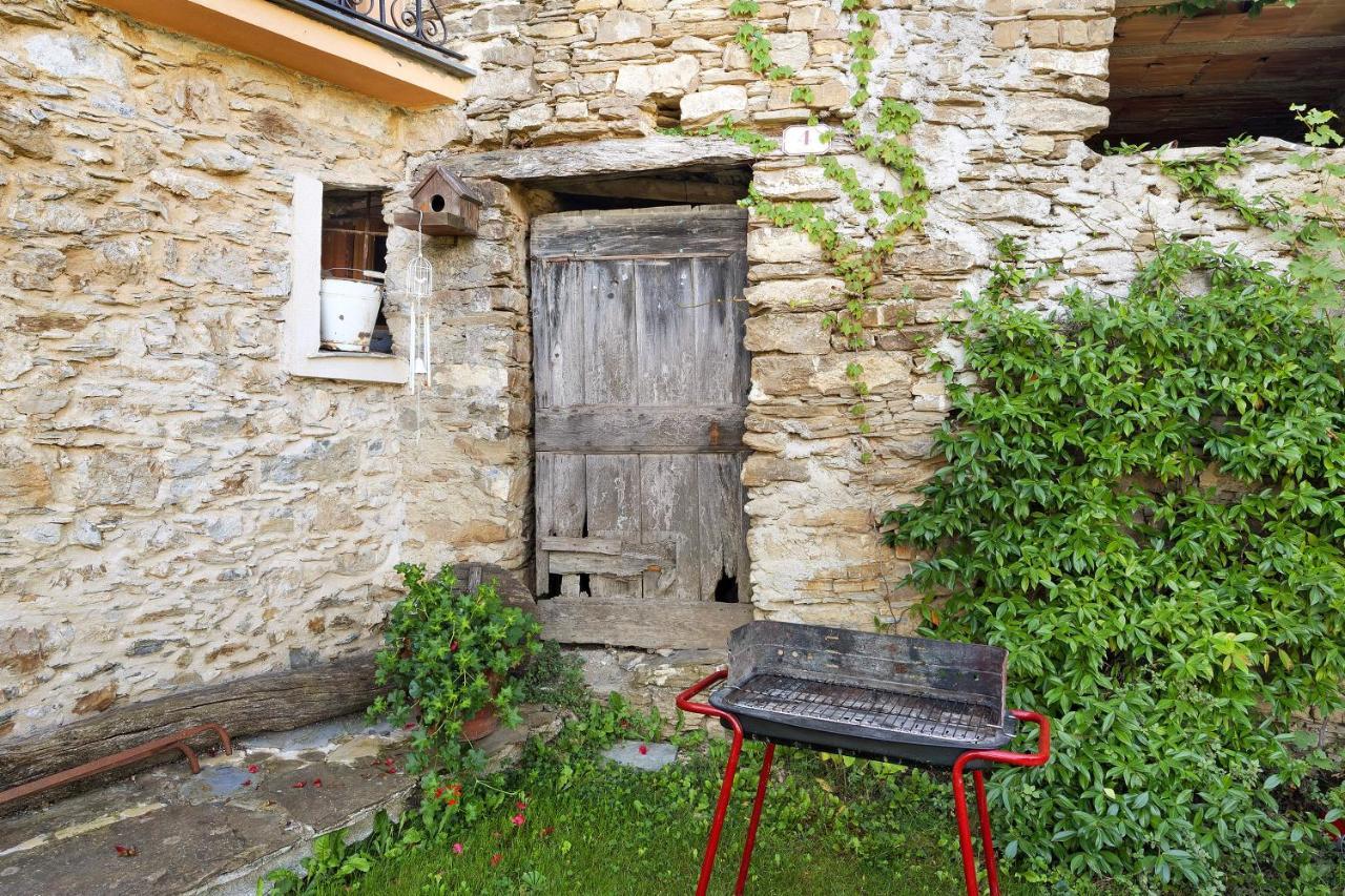 Casa Vittorina Villa Cesio Exterior photo